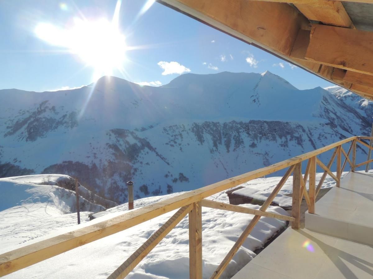 Отель Mountain View Гудаури-9